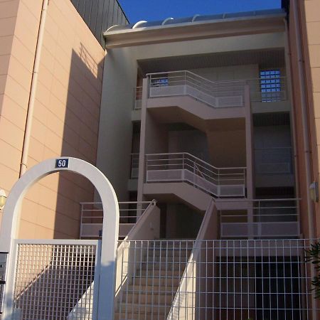 Appartement 2 Pieces A La Rochelle Avec Balcon, Proche Plage Des Minimes Et Port, Parking Inclus - Fr-1-551-7 Exterior foto